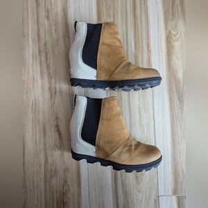 Sorel Joan of Artic Wedge Chelsea Boot, women's 8